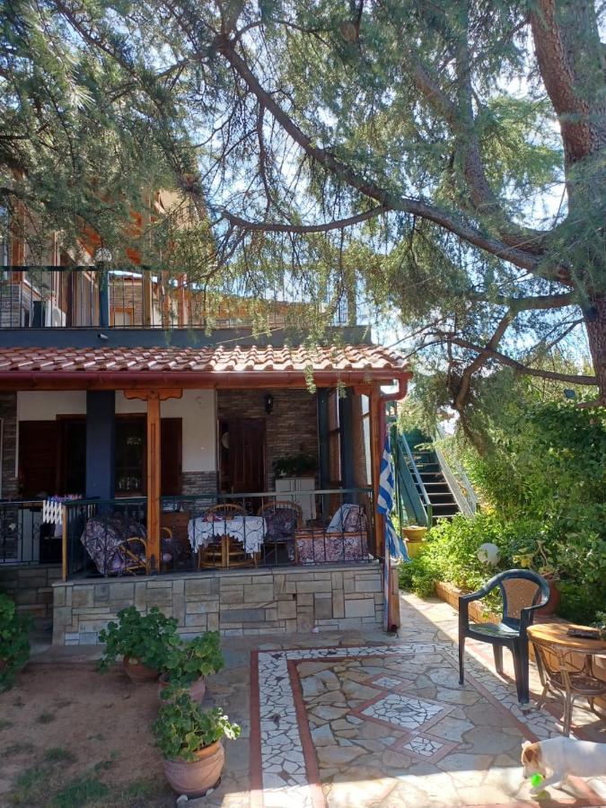Handmade Peaceful Cozy House Near The Beach Nea Kallikrateia ภายนอก รูปภาพ